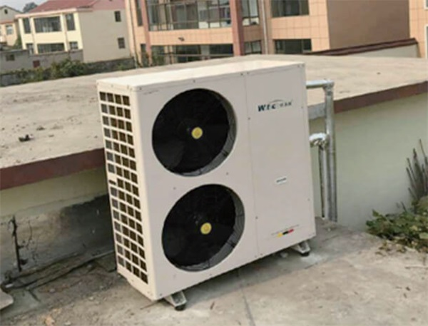 可靠耐用的别墅热泵采暖系统