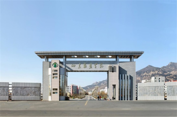 浅谈校园热泵热水系统受青睐的几大原因